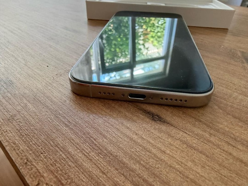 iPhone 16 ProMax 256 Beyaz Titanyum - 10