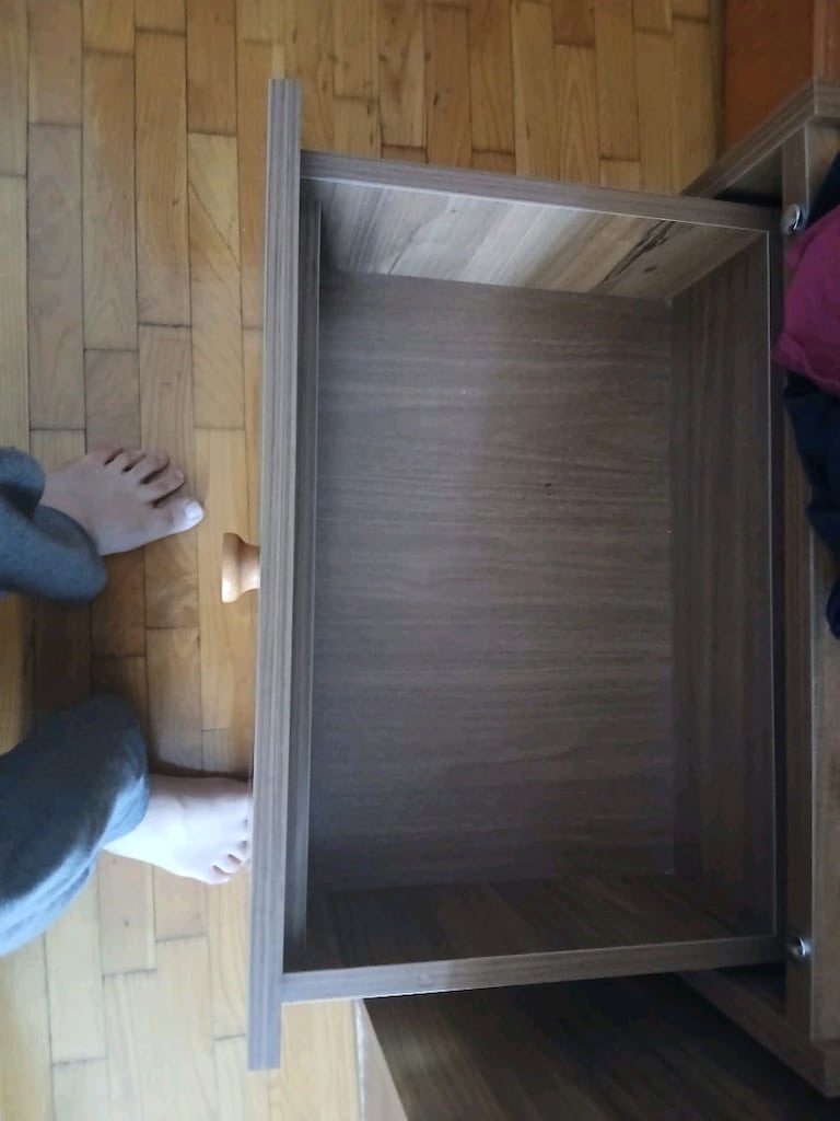 şifonyer aynası dahil ve 2 adet komidin - 6