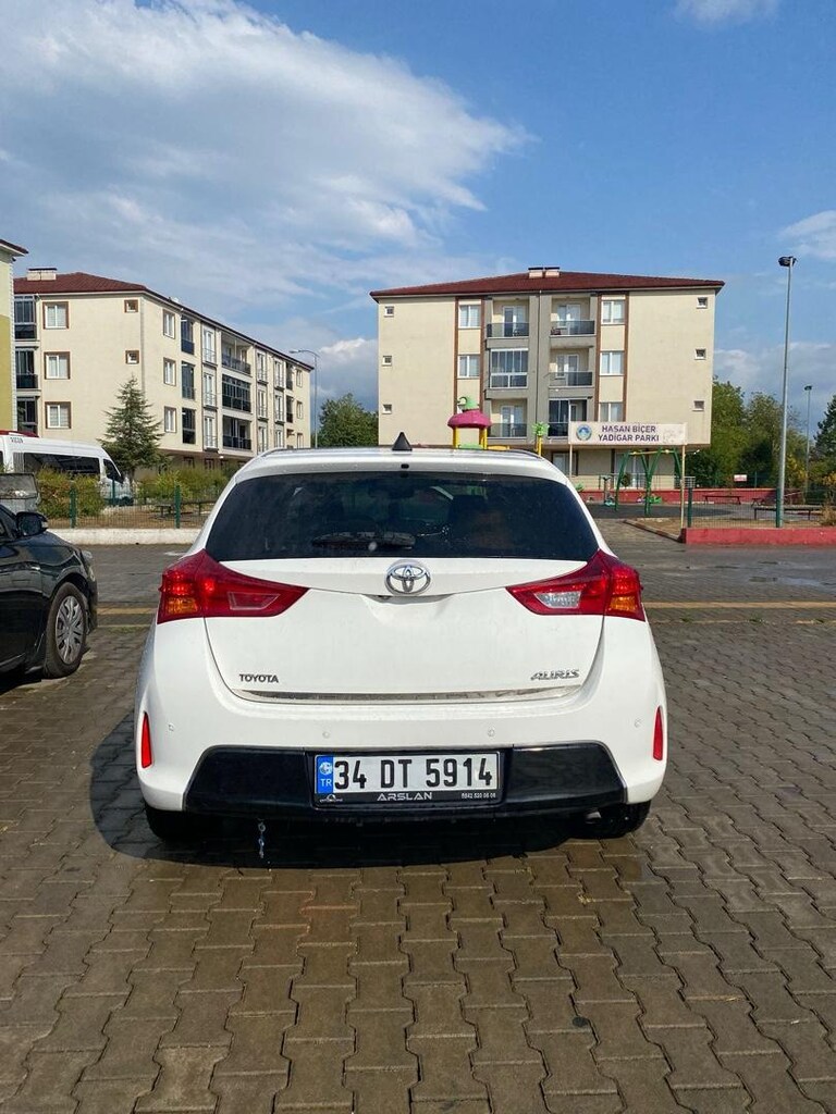 hatasız boyasız sahibinden auris - 7