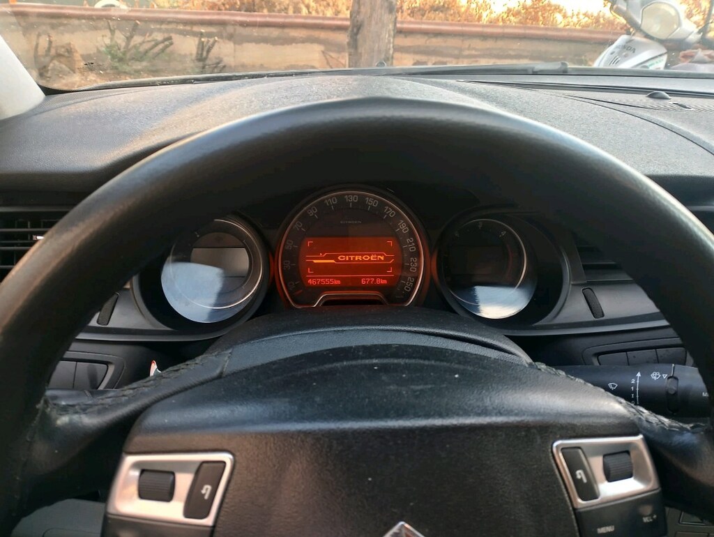 2010 Citroen C5 - 15