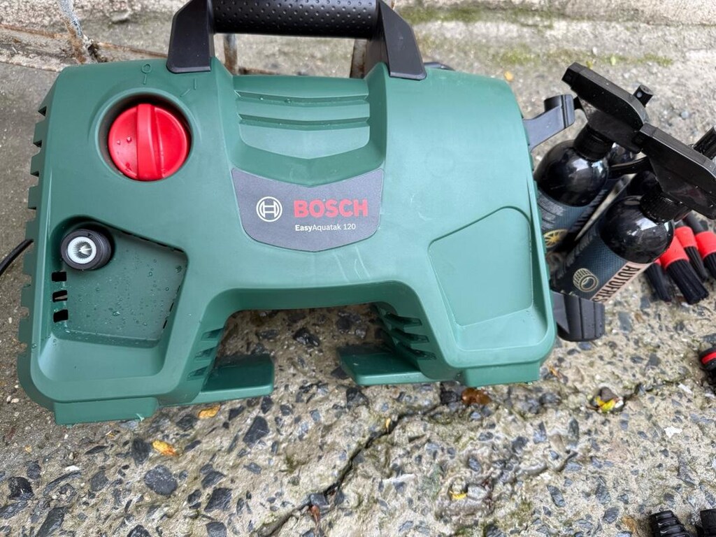 Bosch Easy Aquatak 120 bar Yüksek Basınçlı Yıkama Makinesi - 2