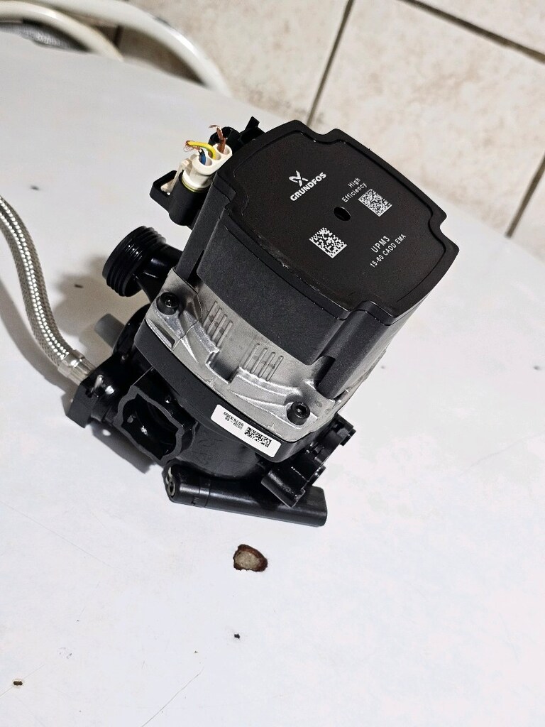 Grundfos UPM3 15-60 Devirdaim Kombi Pompası - 4