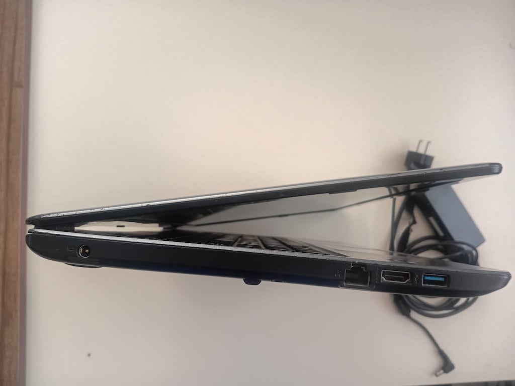 CASPER LAPTOP - 8