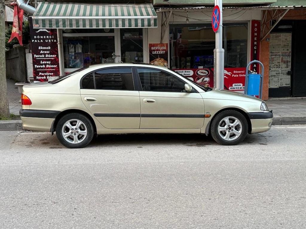TOYOTA AVENSİS OTOMATİK FULL - 3