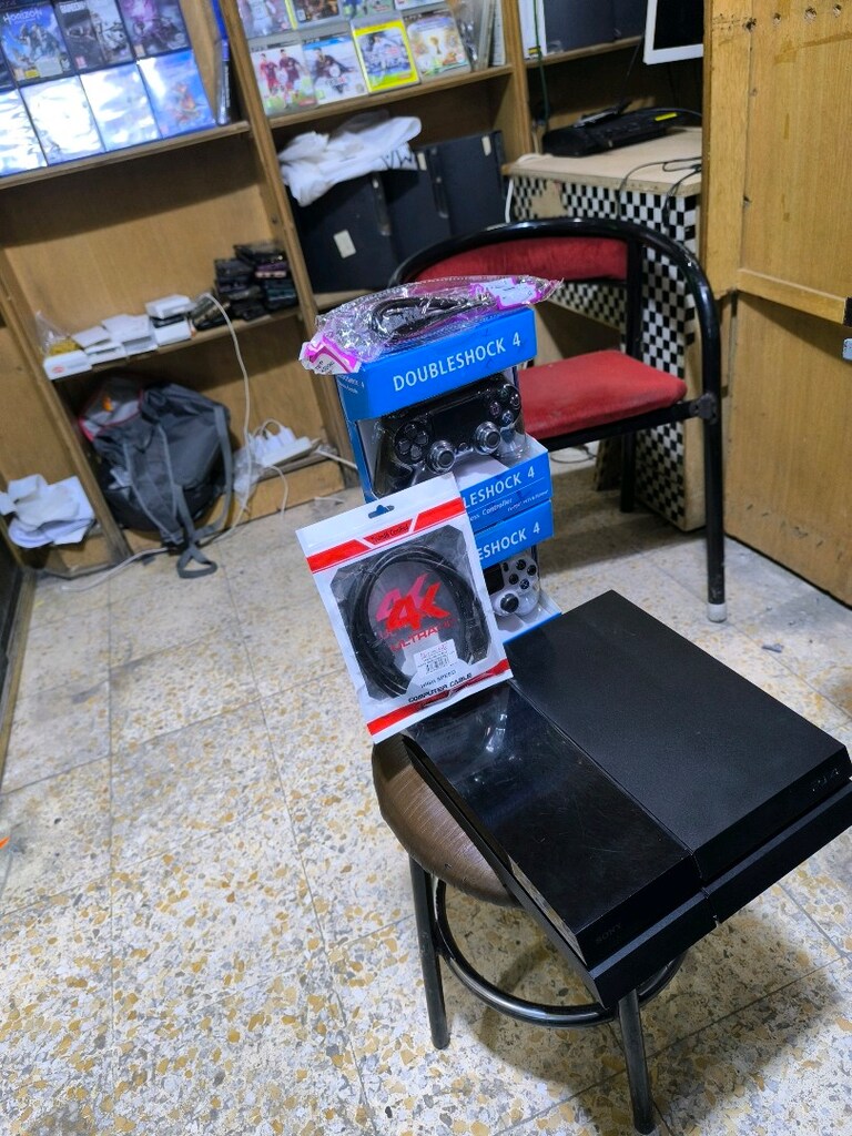 Pleysteyşin ps 4 fat kasa CD internet ile oynanıyor 500 GB hafıza cift - 4
