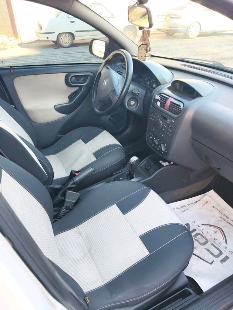 Opel Corsa otomatik - 3