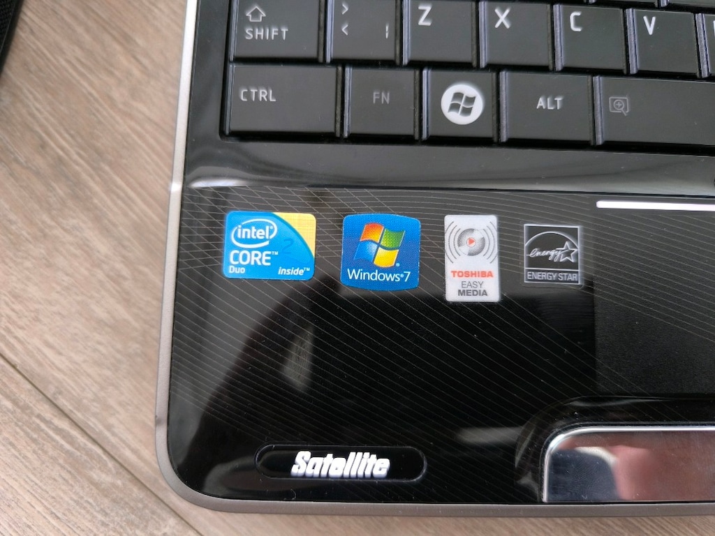 Toshiba laptop - 13