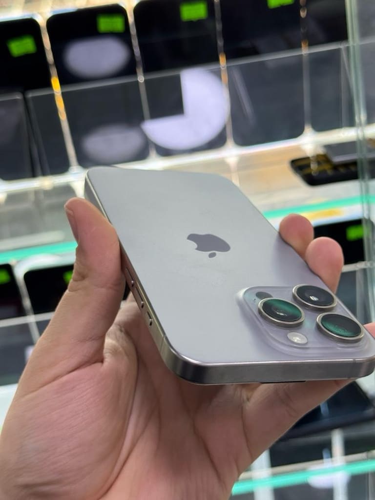 KULLANIM KAPALI 15 PRO MAX 256GB - 3