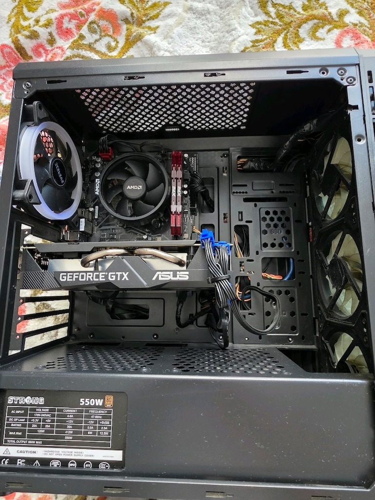 ASUS GeForce GTX 1660 SUPERAMD RYZEN 5 5500 - İŞLEMCİ - 6