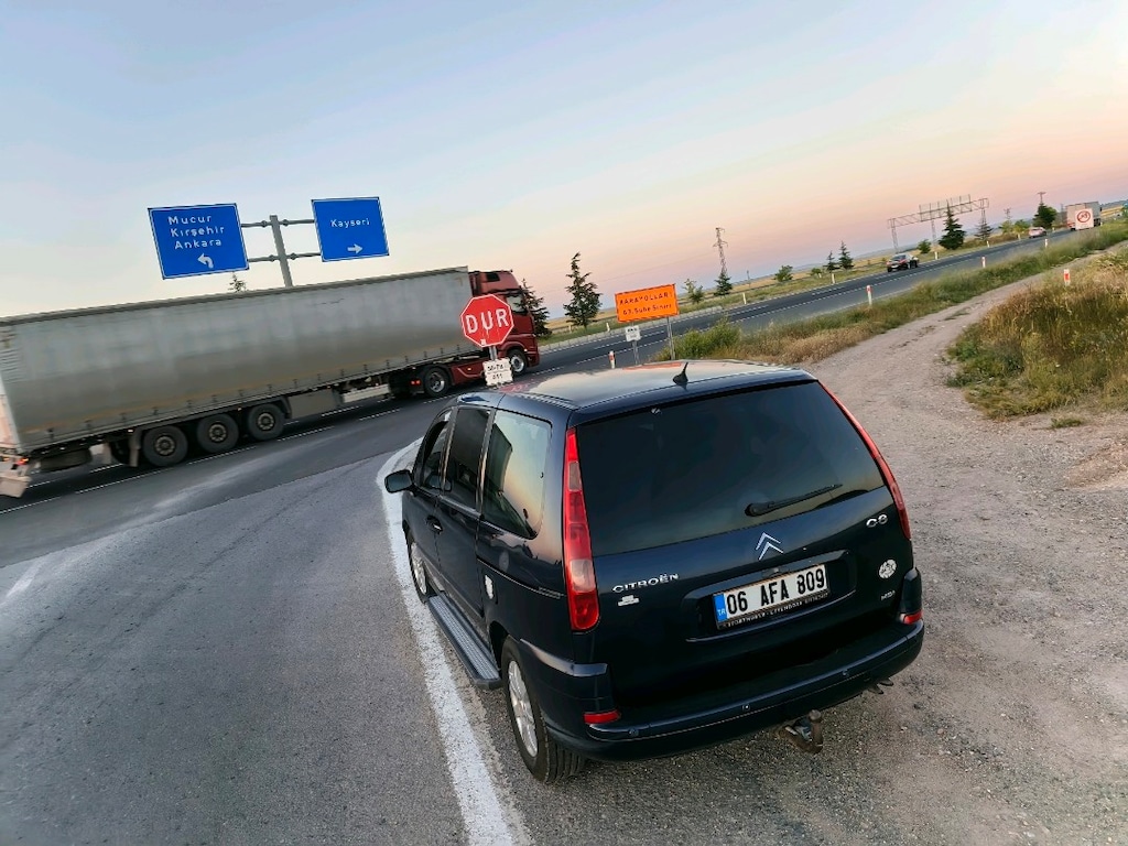Hatasız boyasız orjinal gümrük girişli Citroën C8 - 8