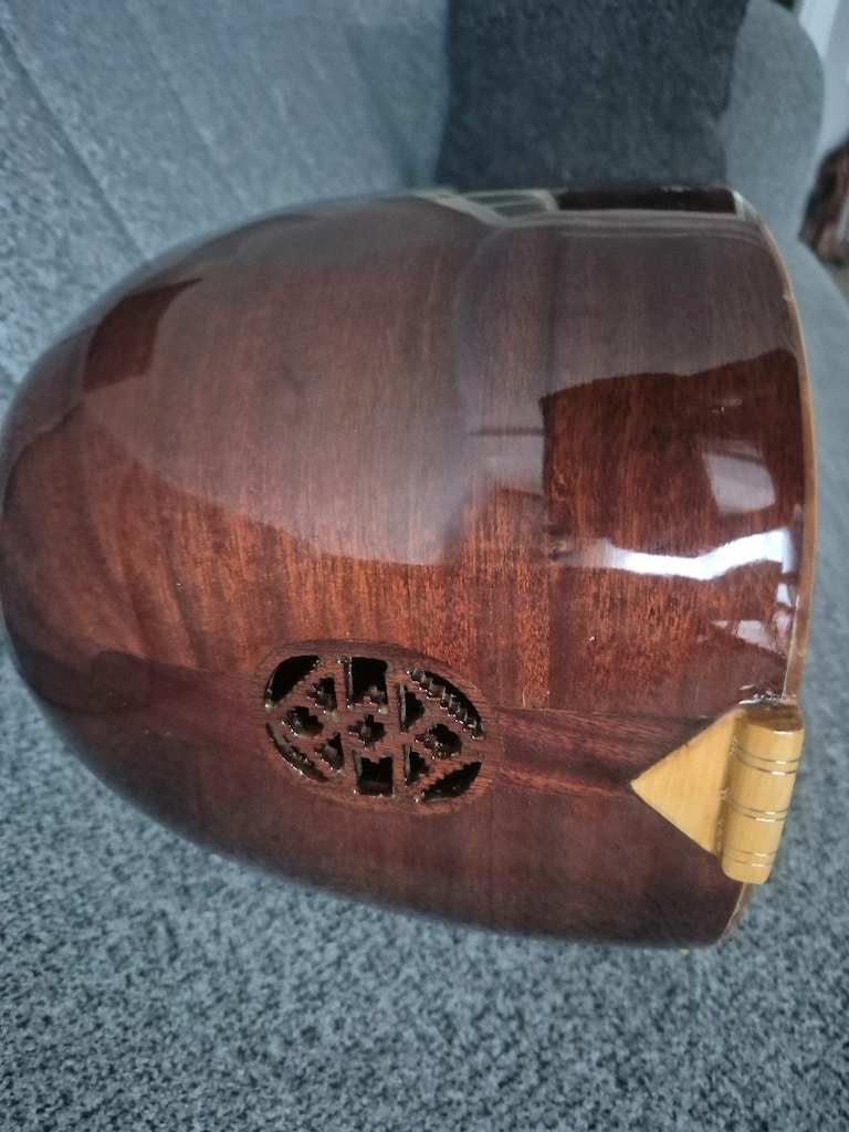 gürgen bağlama saz