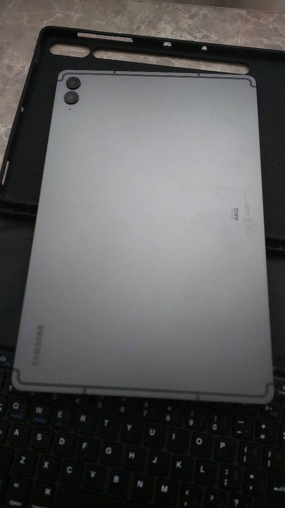 Kutulu Faturalı Samsung Galaxy Tab S9 FE+ 12.4 inç Tablet - 4