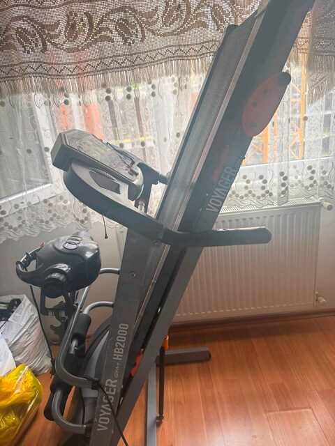Voyager GYM HB2000 yürüyüş bandı