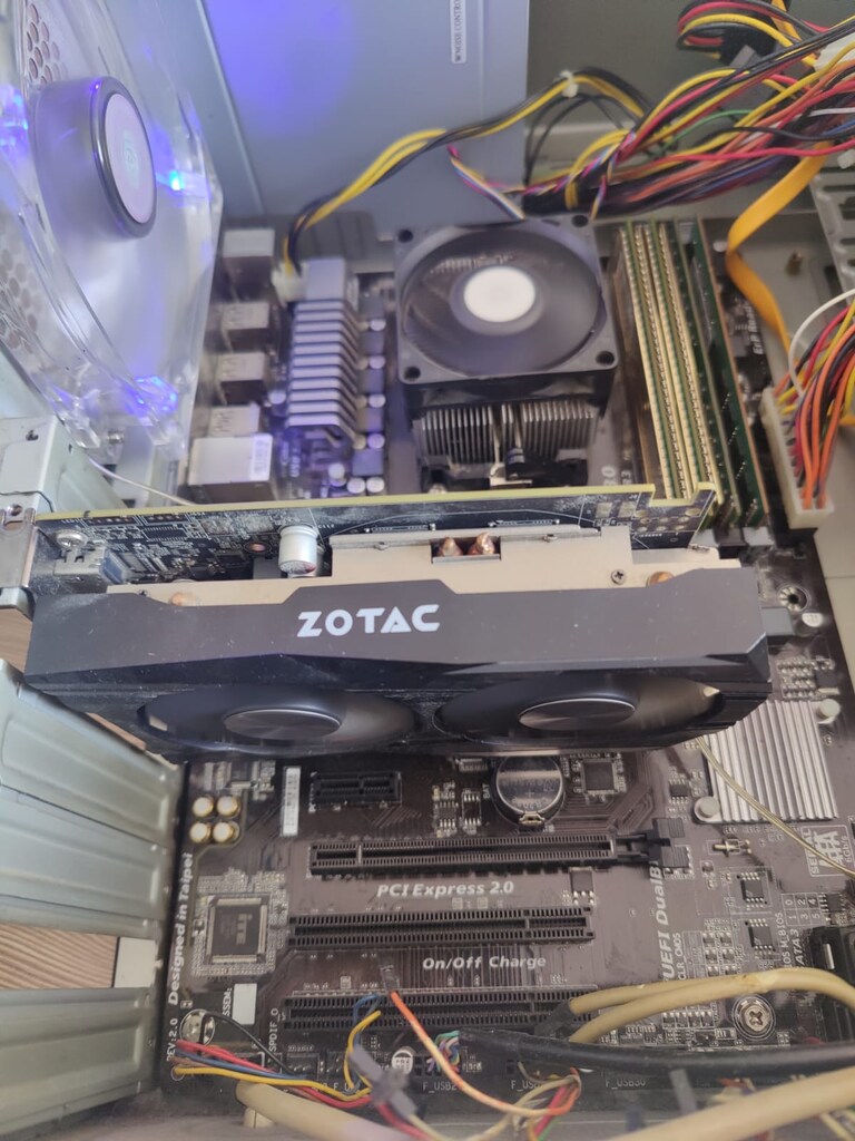 AMD FX 8300 - ASUS ROG STRİX GTX 950- 8 GB RAM - 8