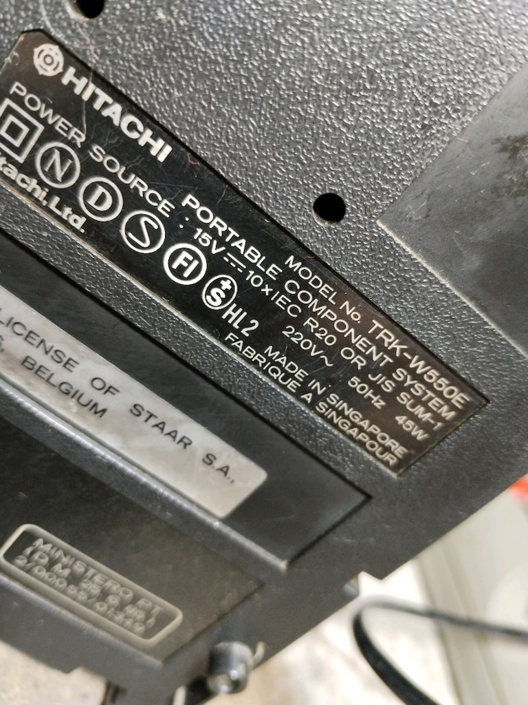 HİTACHİ - TRK - W550E - MARKA VE MODEL NUMARALI RADYO CİFT KASETÇALAR - 10