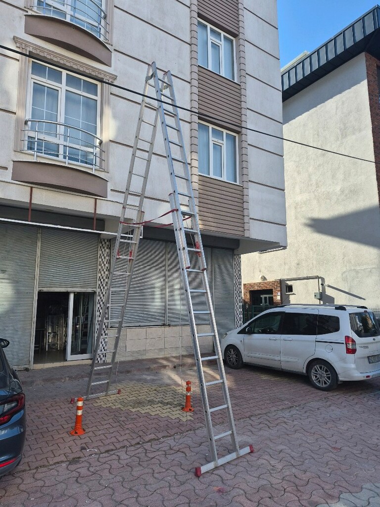 aliminyum sürgülü 4 kademeli ipli merdiven ikinci el sıfır ayarında - 14