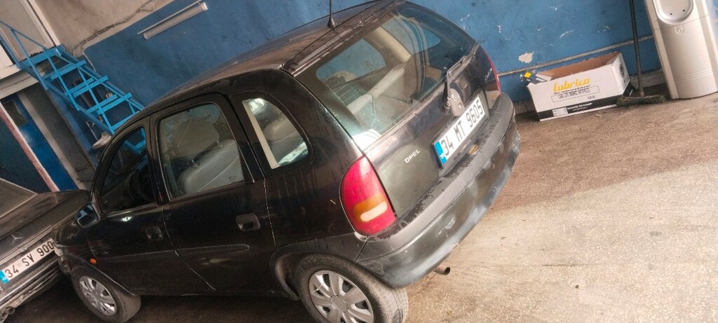 Opel Corsa - 4