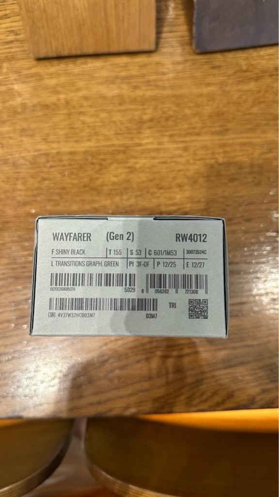 Ray-Ban Meta Wayfarer Gen 2 Smart Glasses - Transitions Cam