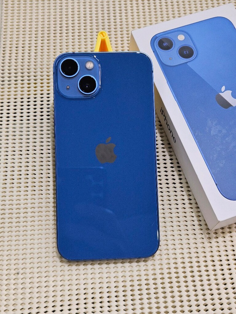 iPhone 13 Mavi 256 GB - 6