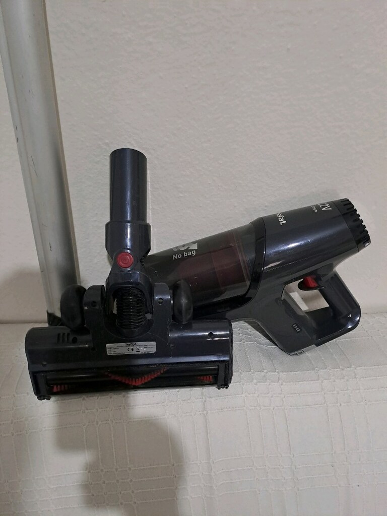 TEFAL ŞARJLI SÜPÜRGE - 3
