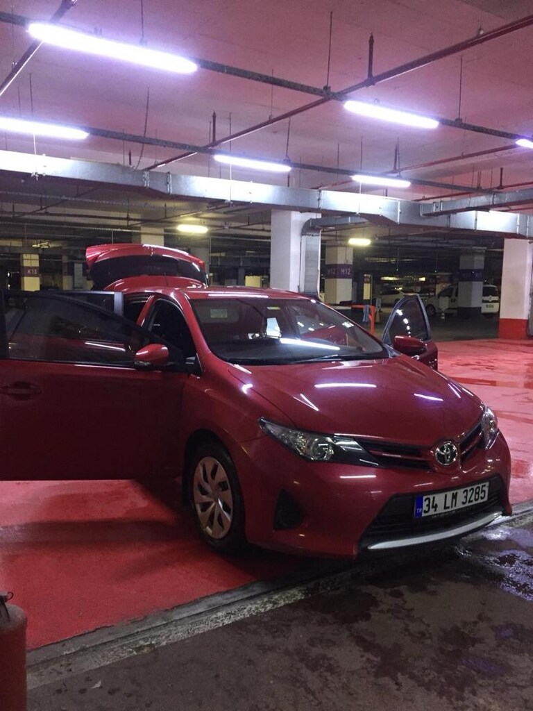 Toyota Auris - 2