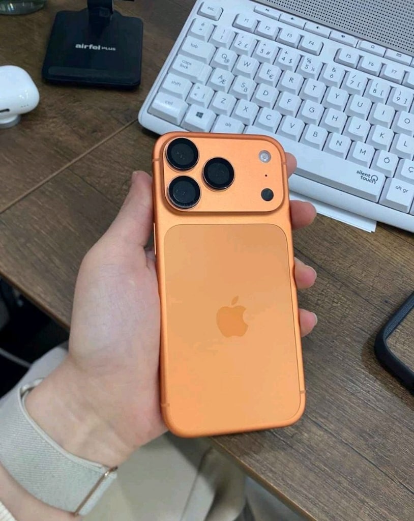 17 PRO MAX İPHONE TR