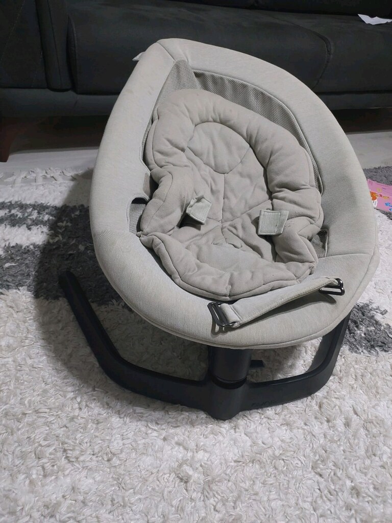 Nuna ana kucağı