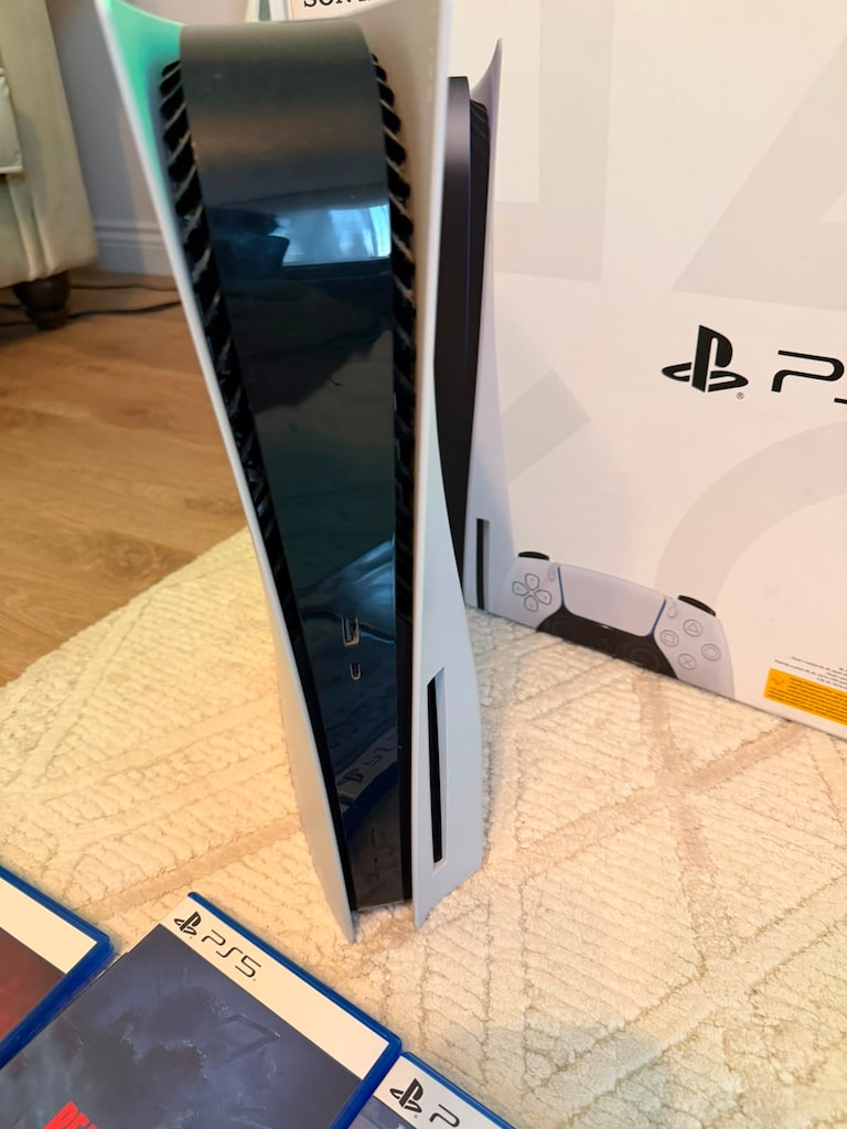 PS5 SLİM 1 TB 2 KOL 4 OYUN TR CİHAZ KUTU FATURALI SIFIRDAN FARKSIZ - 8