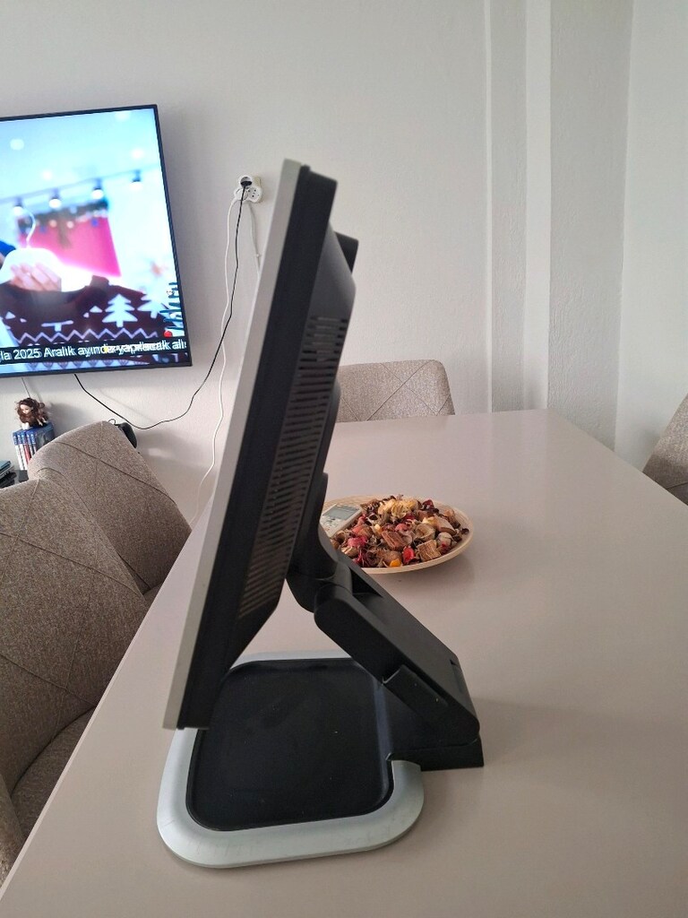 Acil Satılık PC Monitör - 2