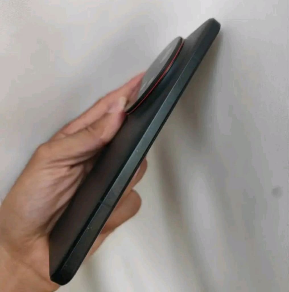 ÖMÜRLÜK SERVER KAYITLI KUTULU ŞARJLI XİAOMİ 15 ULTRA 512GB HAFIZA - 4