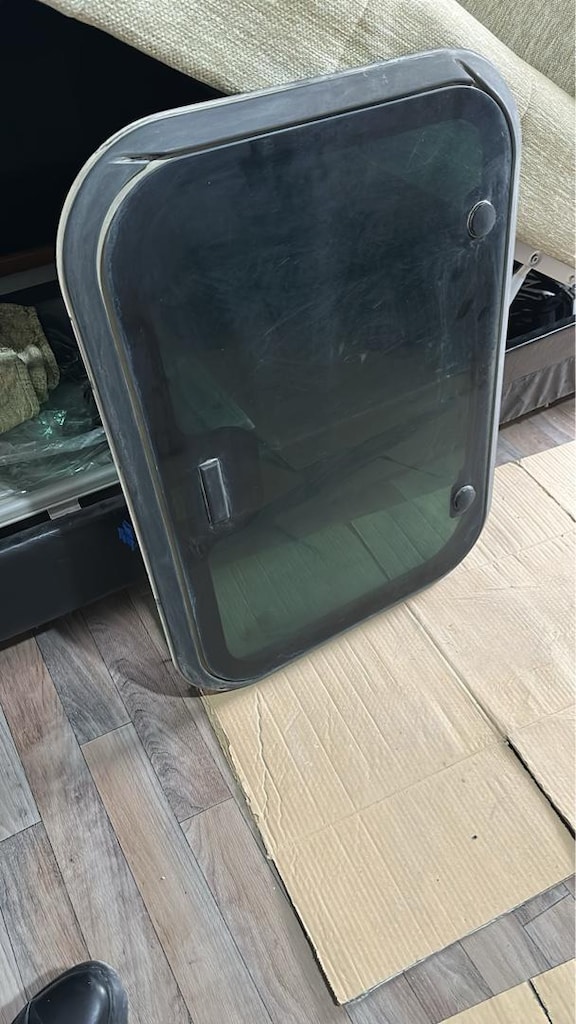 ELEKTRİKLİ SUNROOF FORD 1846 dan çıktı - 2