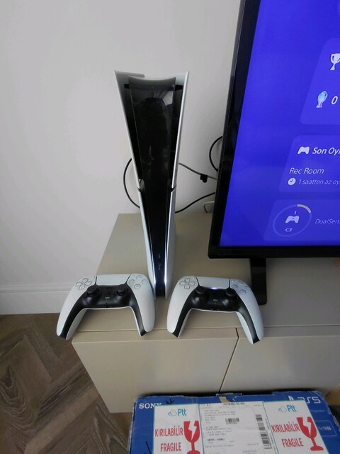 ÇİFT KOLLU OYUNLU PS5