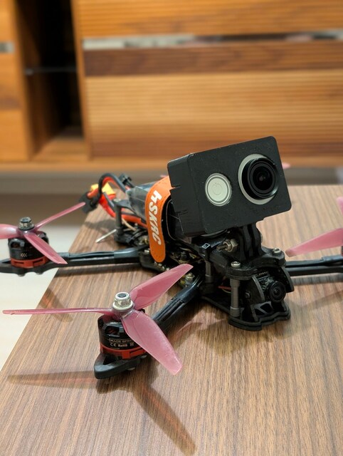 Uçuşa Hazır Aksiyon Kameralı 5 inç FPV Drone