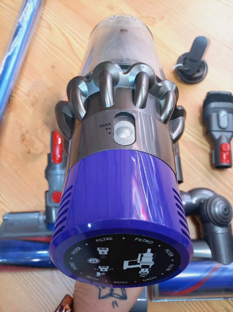Dyson V10 2 Yıl Garantili Şarjlı Süpürge - 5