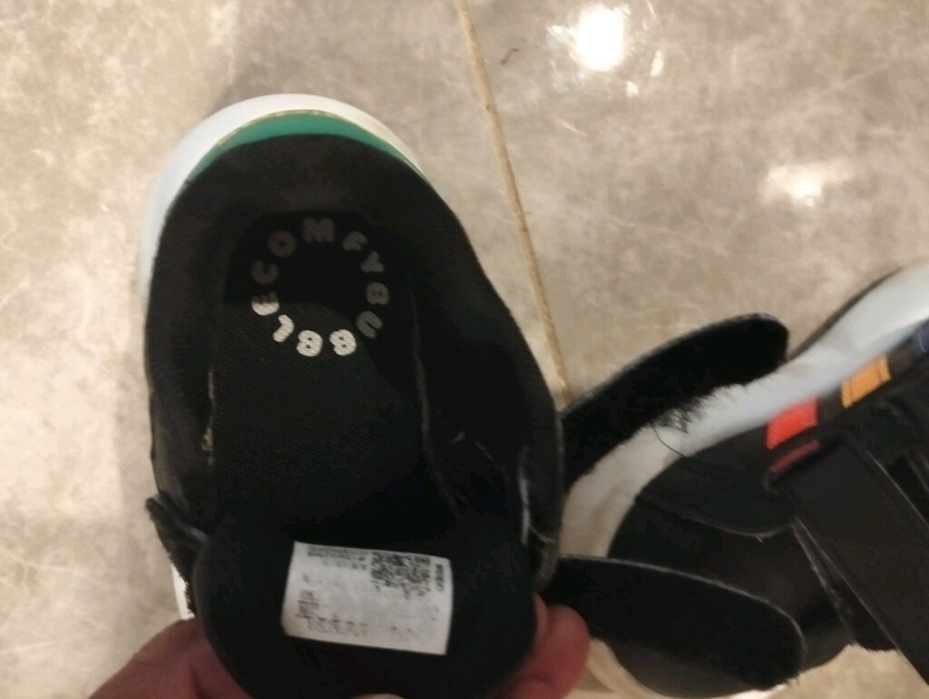 Adidas foam tabanlı ayakkabı 24 numara - 4