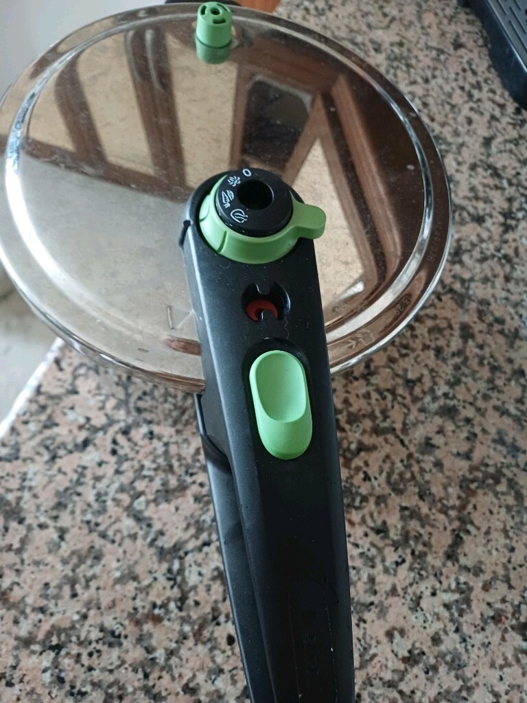 Tefal sensörlü 6 lt düdüklü tencere - 3