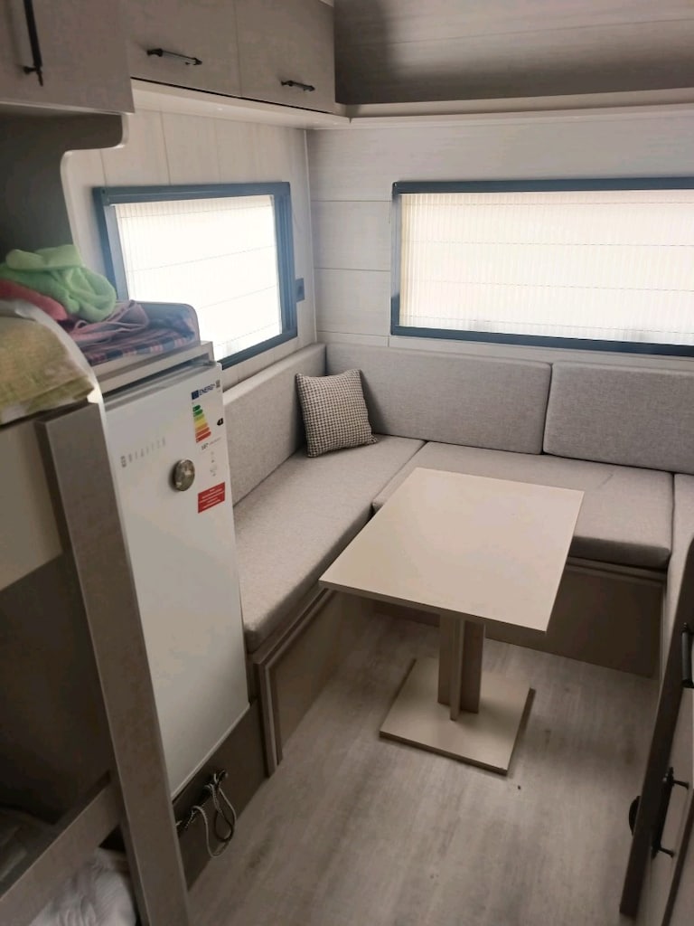 SAHİBİNDEN SATILIK KULLANIŞLI ÇEKME KARAVAN - 4