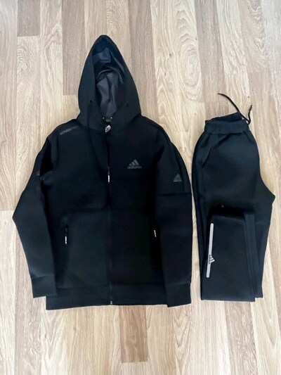 Adidas Eşortman Takımı(XXL)