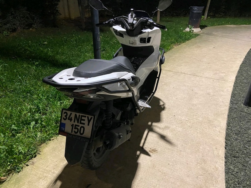 2025 model Japon üretim pcx - 2