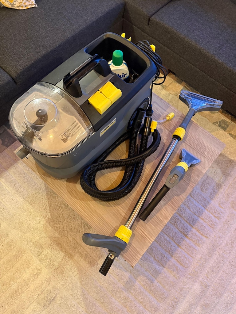 KARCHER HALI KOLTUK YIKAMA MAKİNESİ PUZZİ 10/1 - 2
