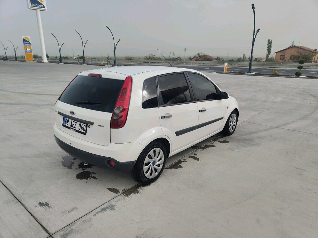 ACil Satılık 3. Sahibinden satılık Ford Fiesta cüzi pazarlık vardır - 6