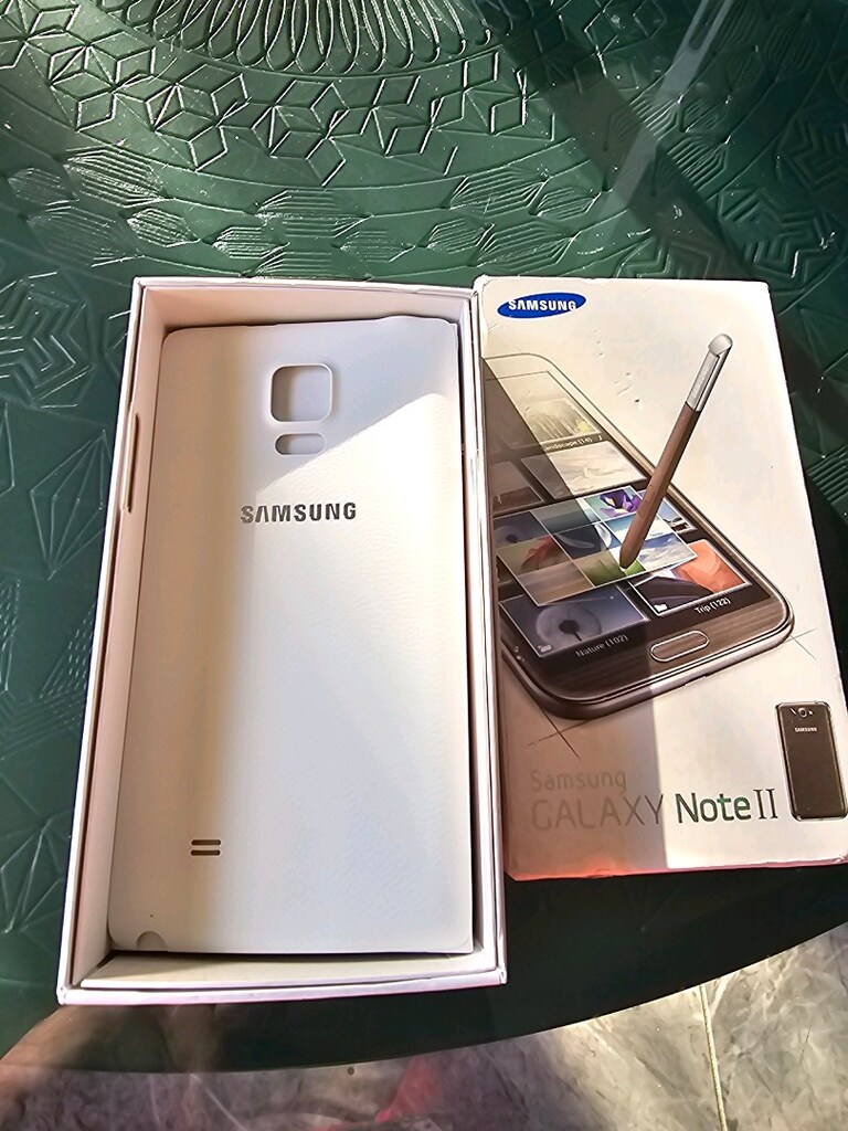 Samsung note 2 arka kapak ve kutusu - 6
