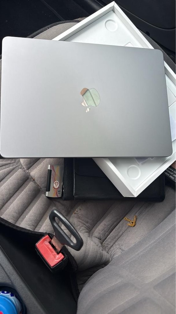 MacBook Air - 3