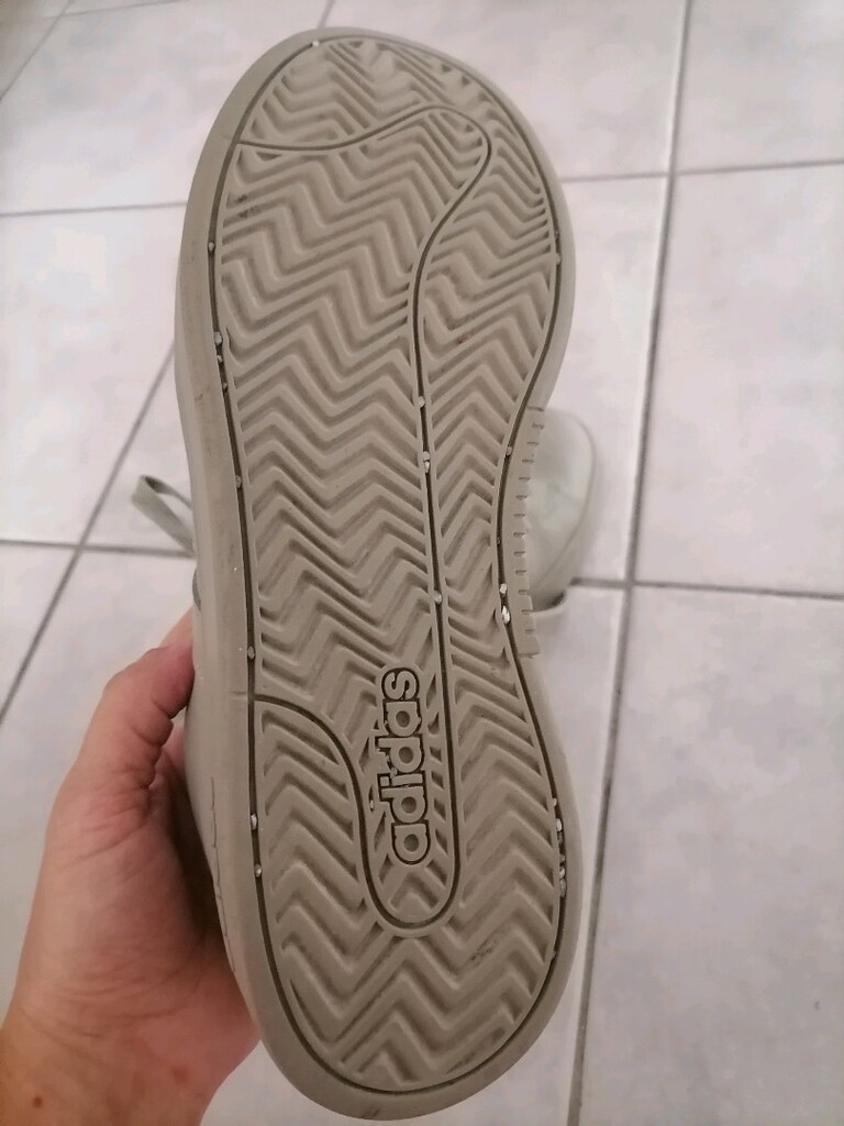 Adidas spor ayakkabı. Mantıklı teklifleri kabul ederim - 7