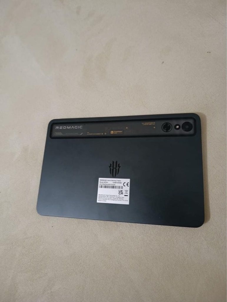 REDMAGİC ASTRA OYUNCU TABLETİ 256 GB ACİL!!! - 2