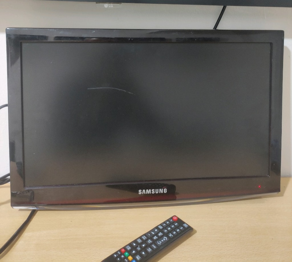 Samsung HD televizyon 55 ekran ekranlar yuzeysel çizik mevcut - 5