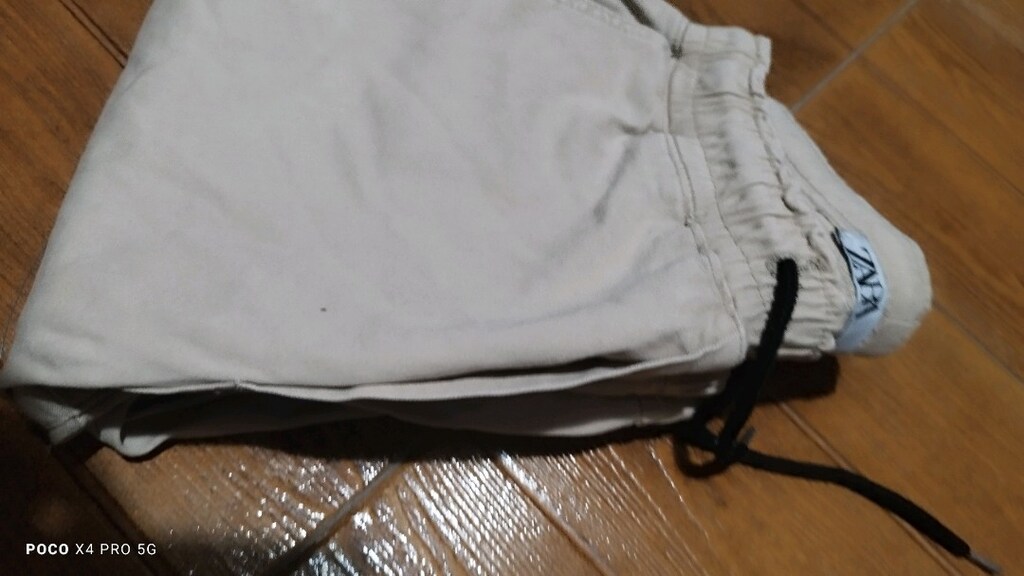 #Zara ipli eşofman pantolon  Eni çekilince 43 Boyu  96Bacakta leke. - 9