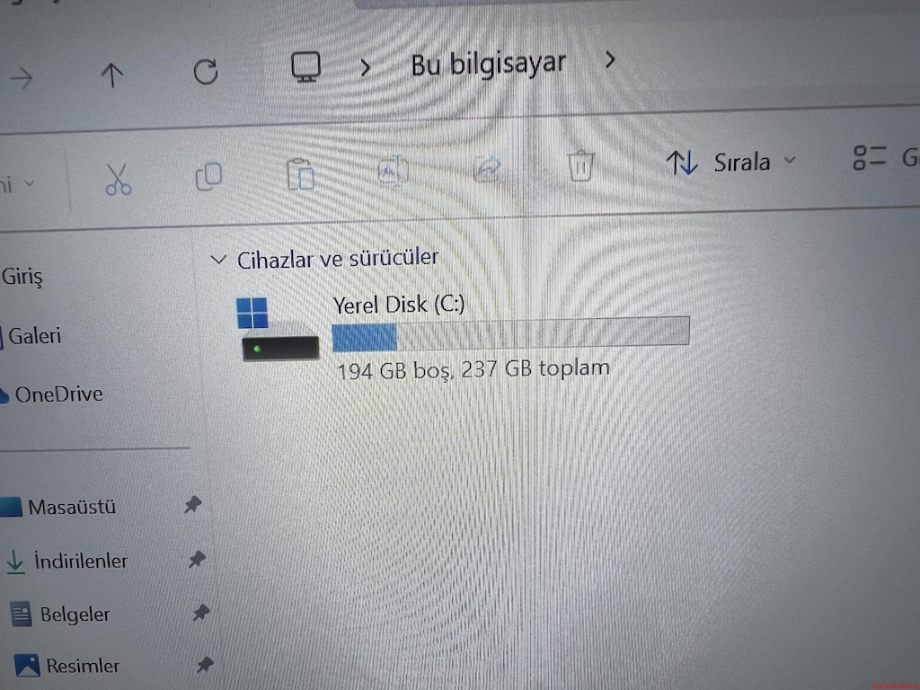 HP ELİTBOOK İ5 11. NESİL 16 GB RAM 256 M2SSD - 4