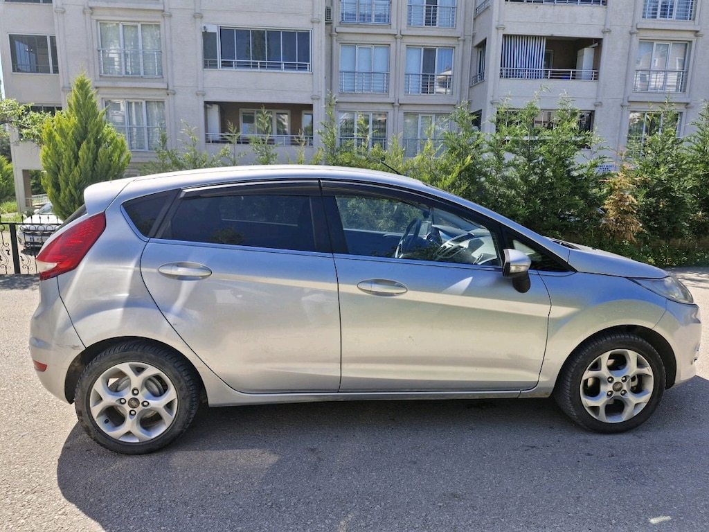 Acil Satılık Ford Fiesta 1.4 TDCI - 8