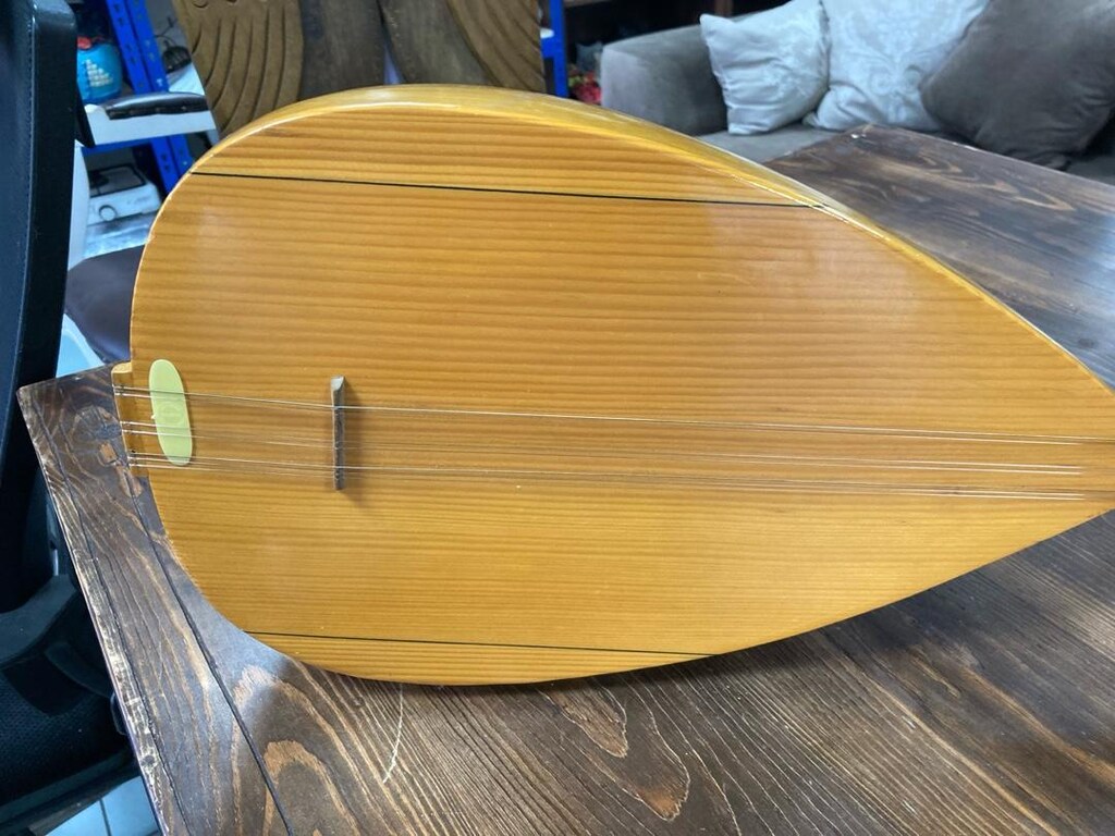 TERTEMİZ DURUMDA KISA BAĞLAMA - 2